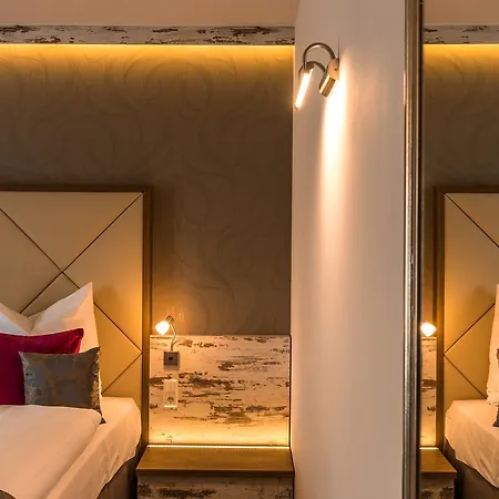 Allegro Hotel